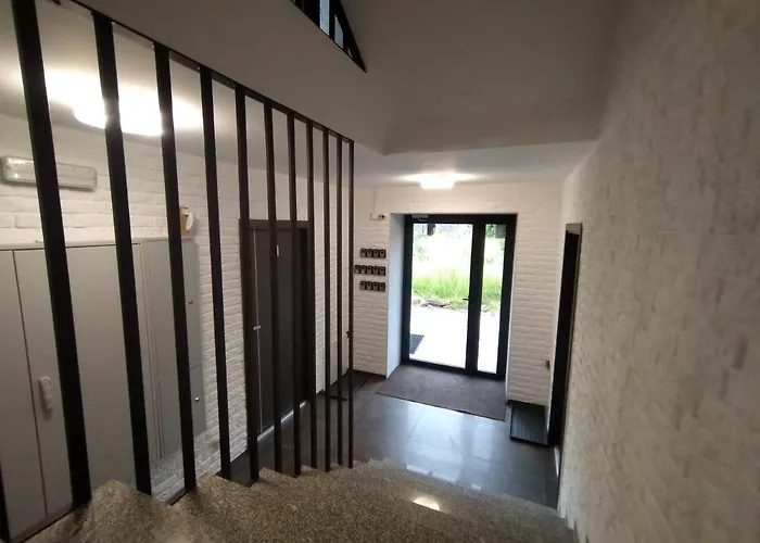 Nowy Sowia Z Widokiem Na Snieznik *